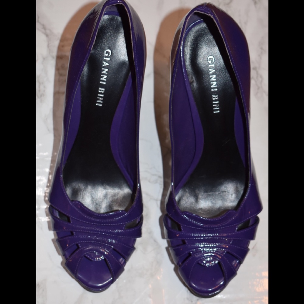 Purple Peep Toe Gianni Bini Pumps